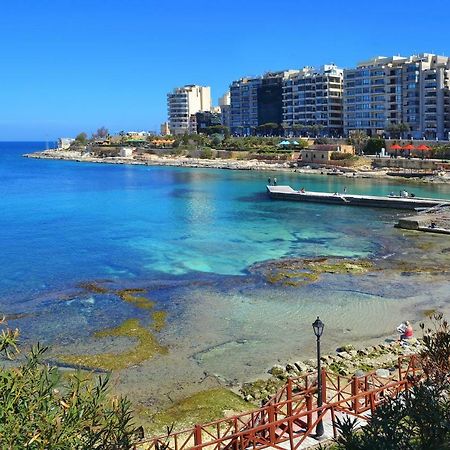Contemporary, Luxury Apartment With Valletta And Harbour Views Sliema Exterior photo