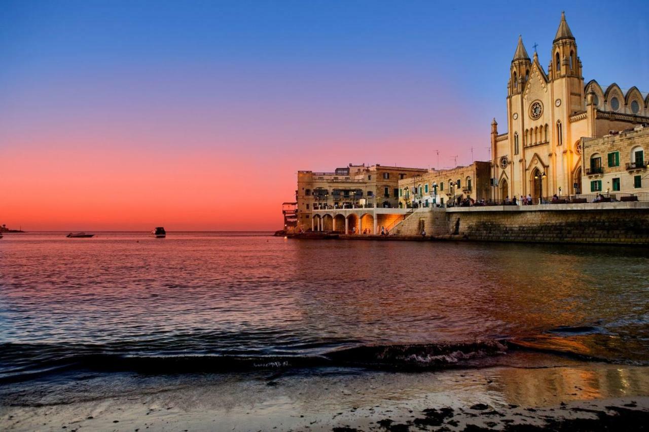Contemporary, Luxury Apartment With Valletta And Harbour Views Sliema Exterior photo